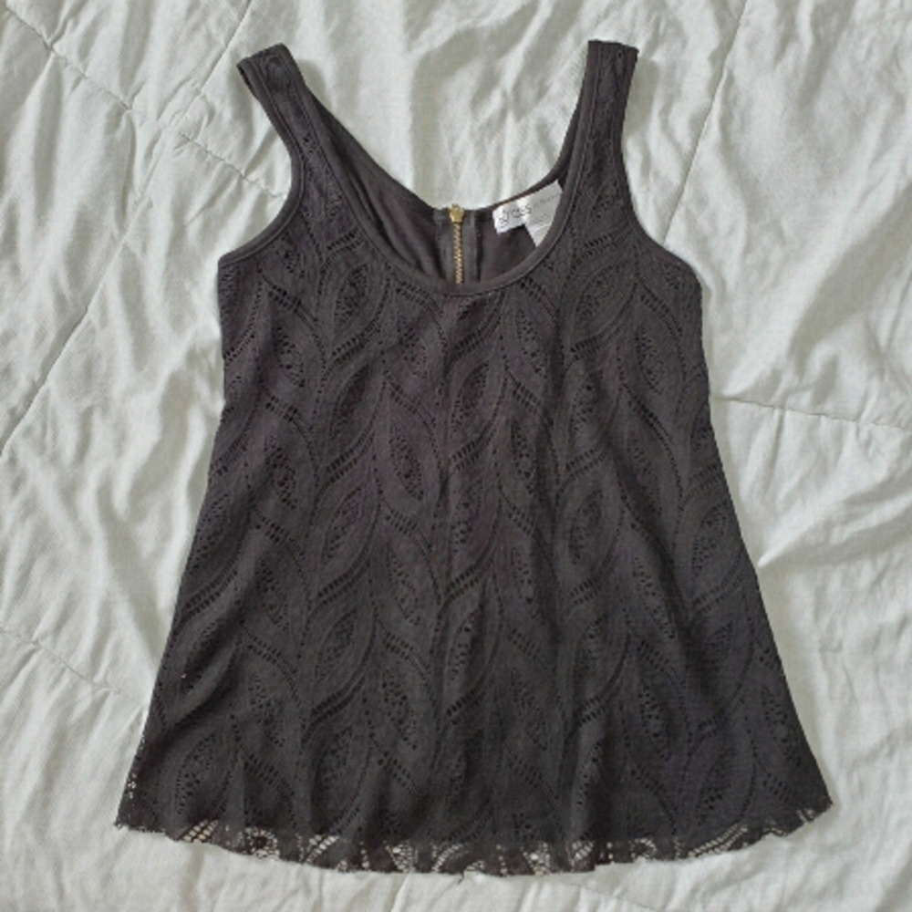 LACE Zippered Sleeveless Top